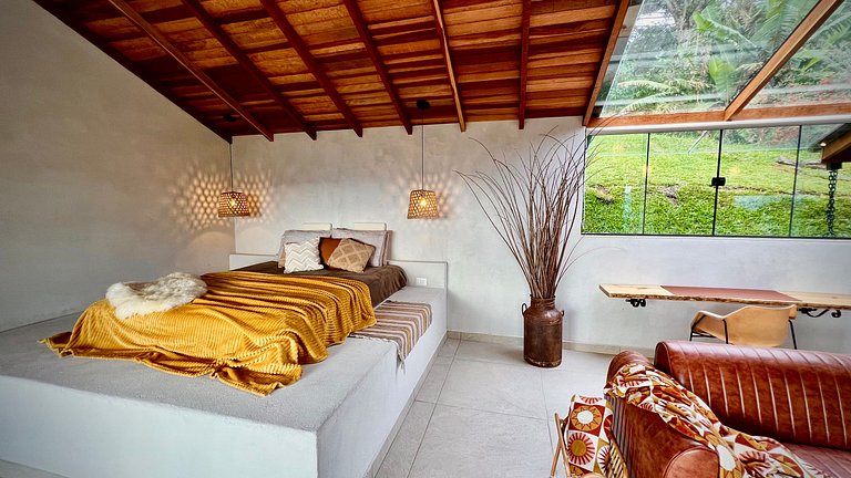 Cabana Rinoceronte - banheira vista Pedra do Baú