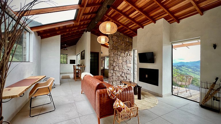 Cabana Rinoceronte - banheira vista Pedra do Baú