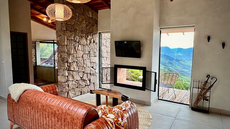 Cabana Rinoceronte - banheira vista Pedra do Baú