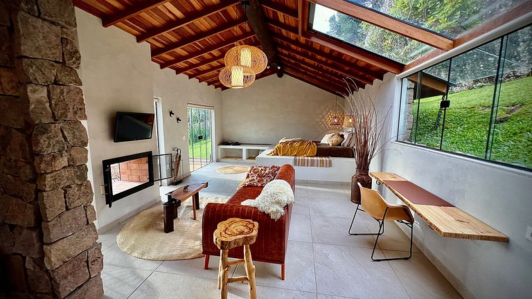 Cabana Rinoceronte - banheira vista Pedra do Baú