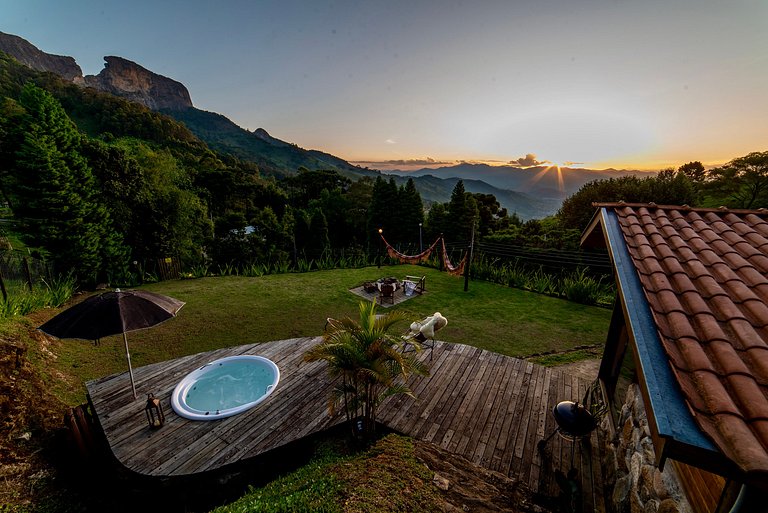 Cabana Lobo Guará - com banheira de hidromassagem