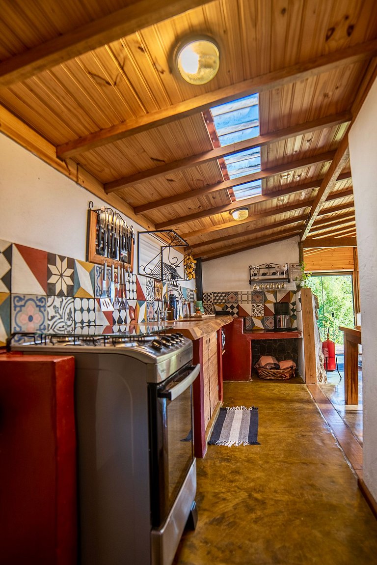 Cabana Lobo Guará - com banheira de hidromassagem