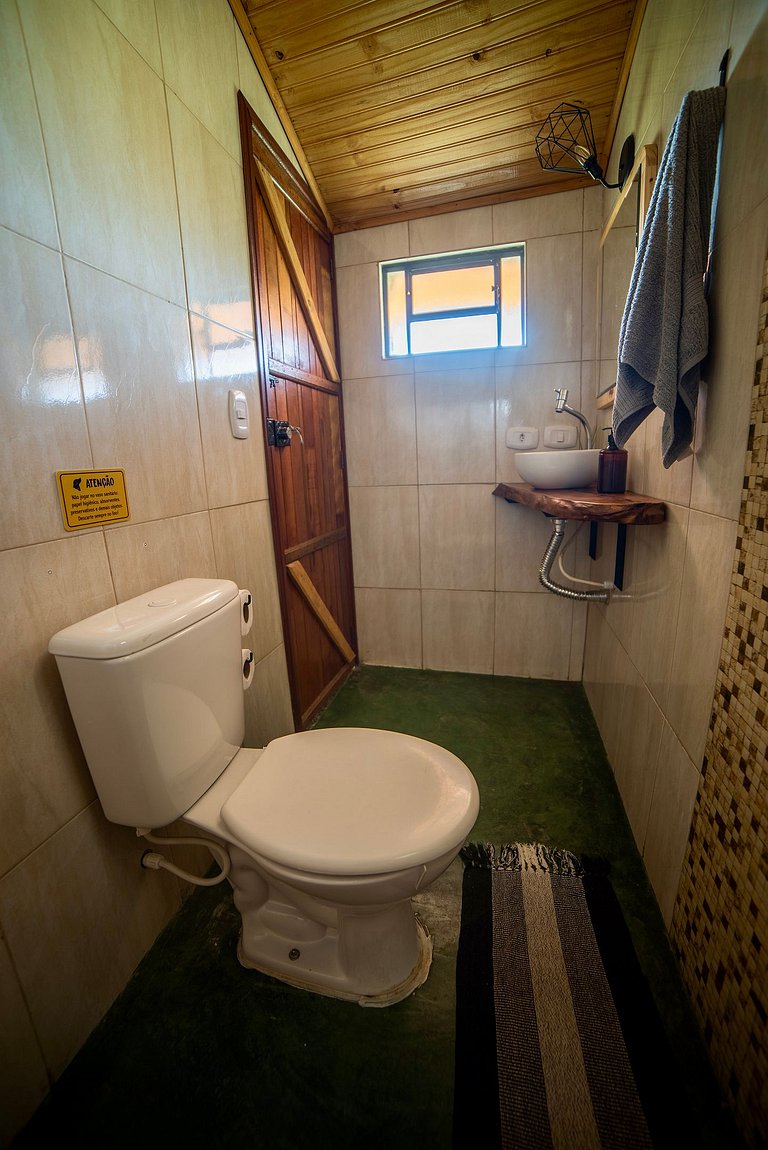 Cabana Lobo Guará - com banheira de hidromassagem