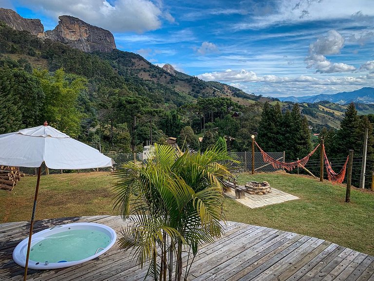 Cabana Lobo Guará - com banheira de hidromassagem