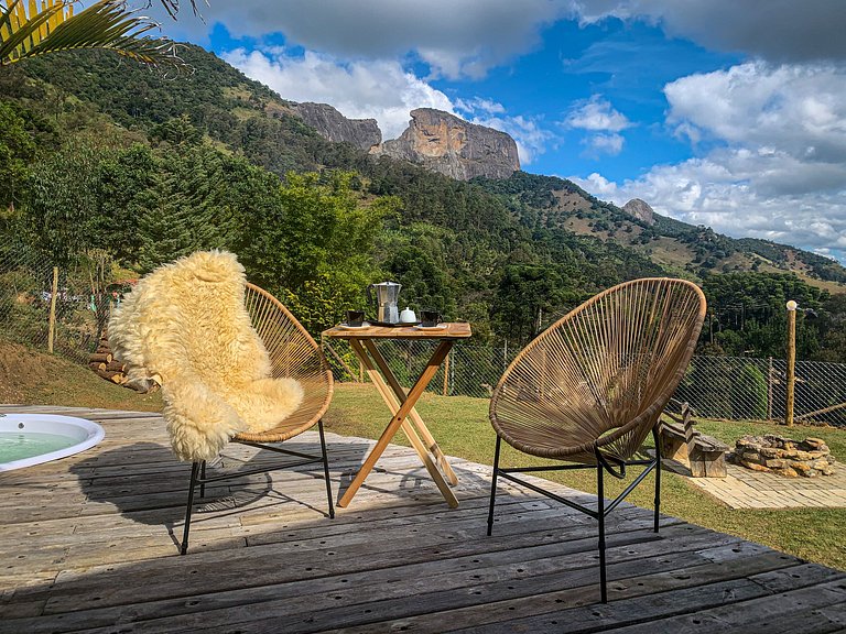 Cabana Lobo Guará - com banheira de hidromassagem