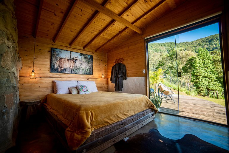 Cabana Lobo Guará - com banheira de hidromassagem