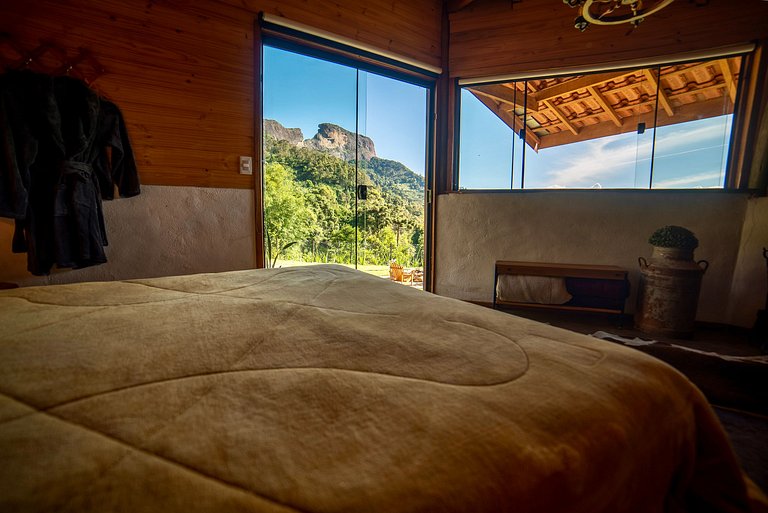 Cabana Lobo Guará - com banheira de hidromassagem