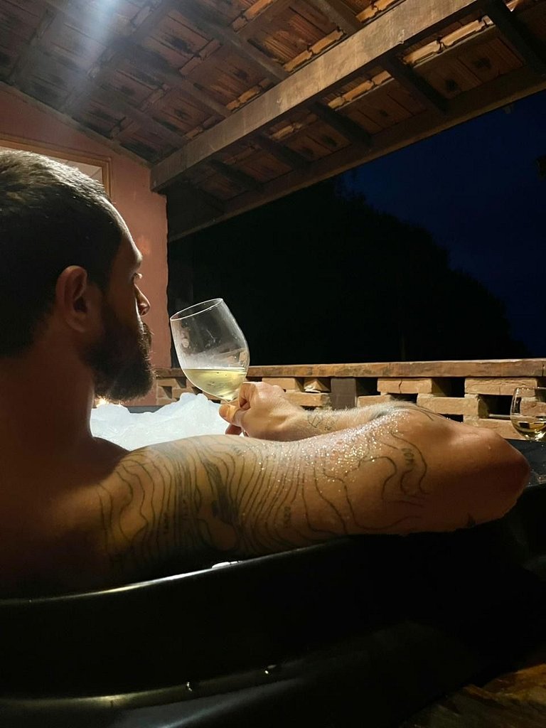 Cabana Arara - com banheira de hidromassagem