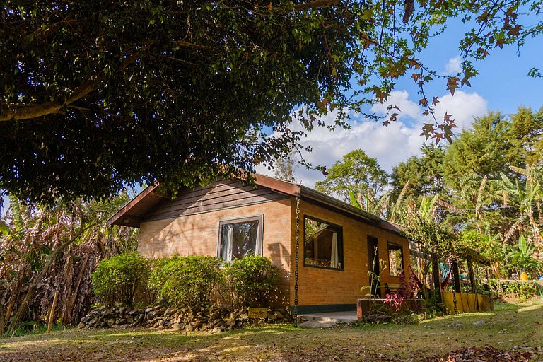 Cabana Catuaí - banheira hidromassagem e piscina