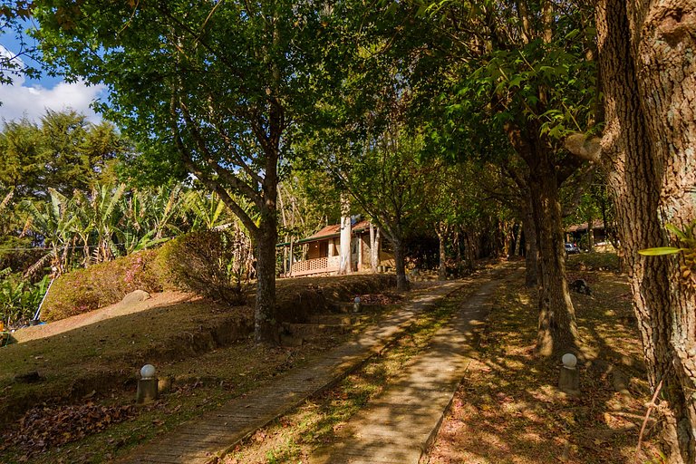 Cabana Catuaí - banheira hidromassagem e piscina