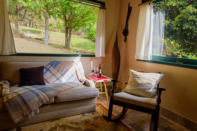 Cabana Catuaí - banheira hidromassagem e piscina