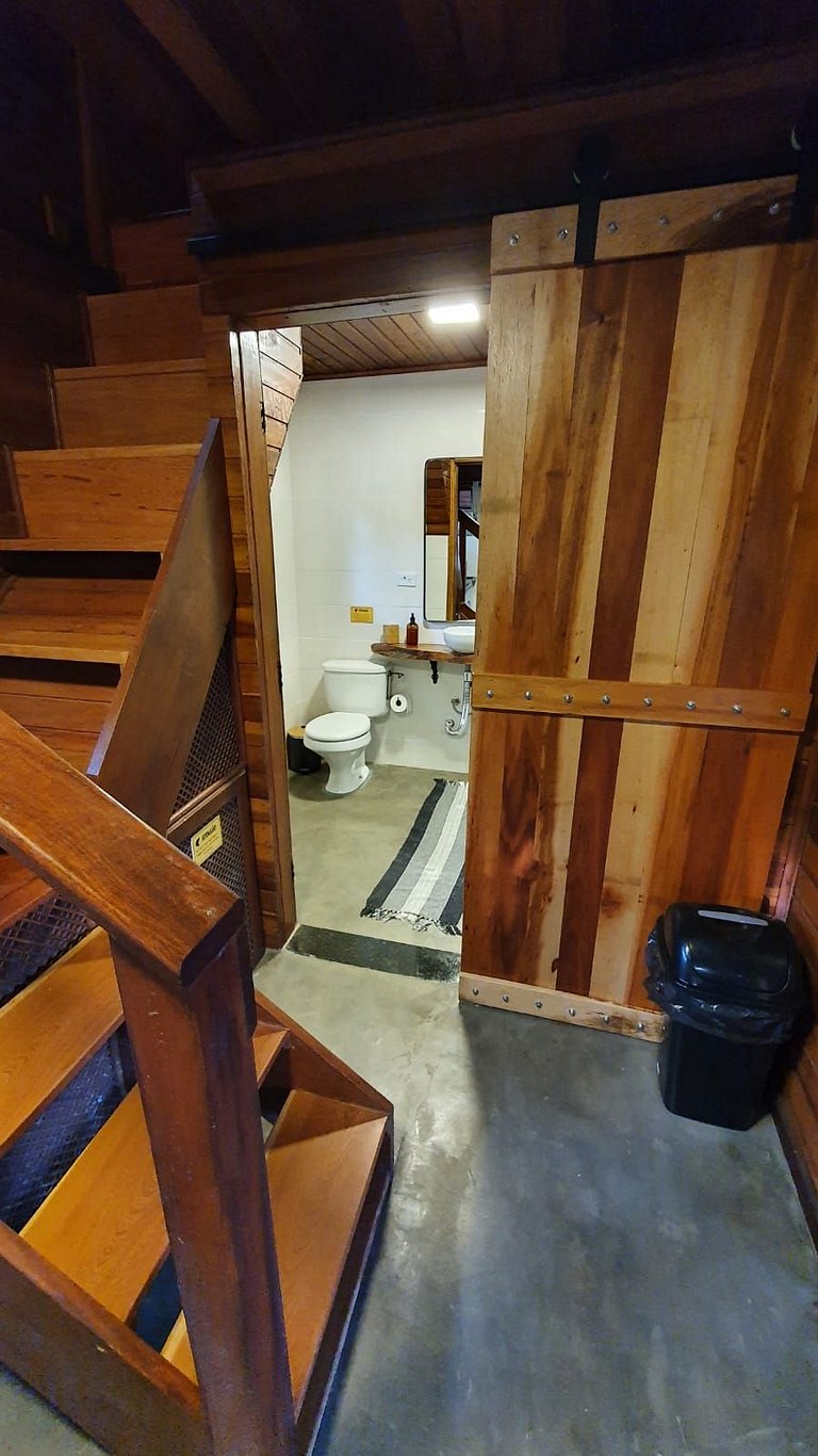 Chalé São Bernardo - com banheira de hidromassagem