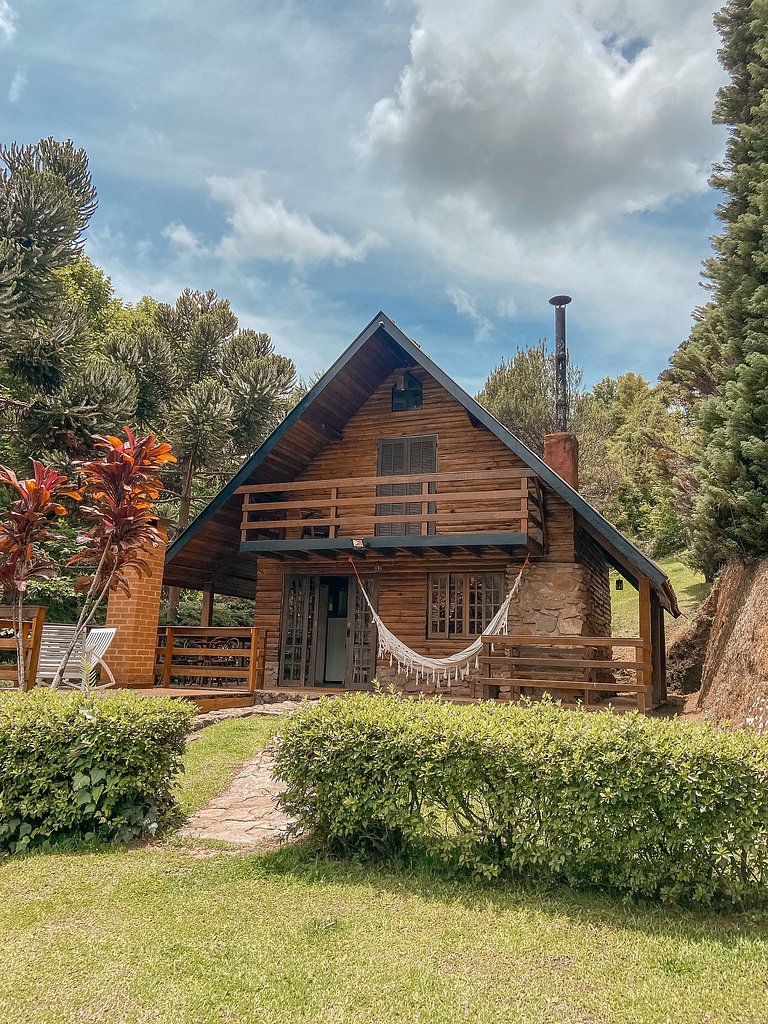 Chalé São Bernardo - com banheira de hidromassagem