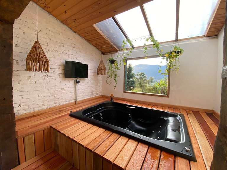 Cabana Catuaí - banheira hidromassagem e piscina