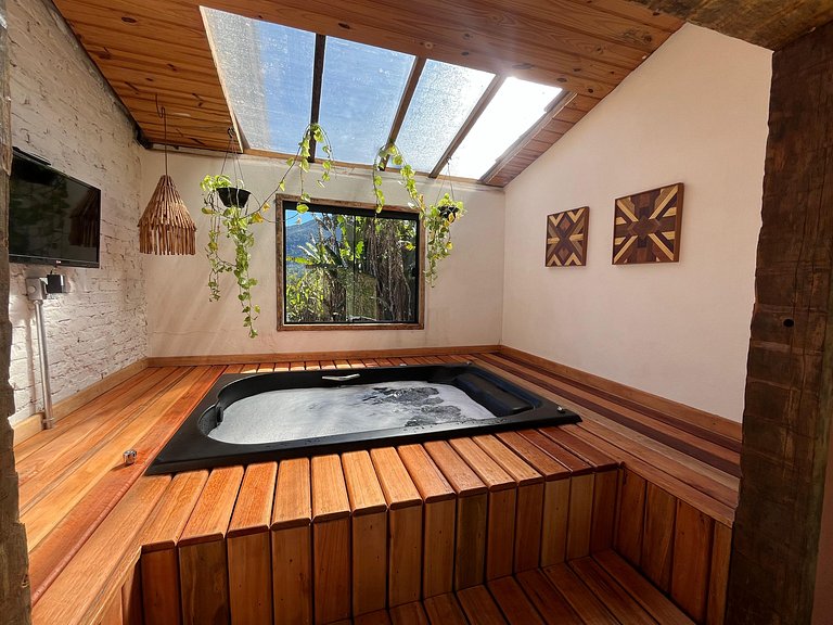 Cabana Catuaí - banheira hidromassagem e piscina