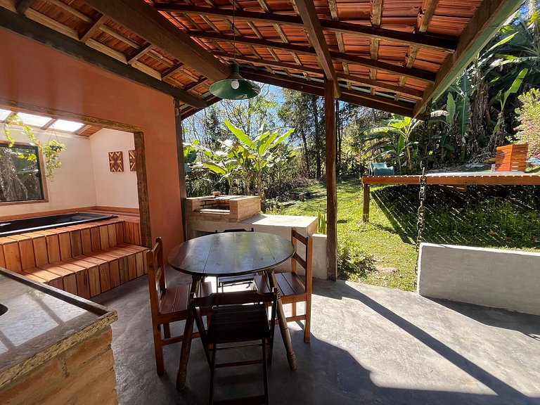 Cabana Catuaí - banheira hidromassagem e piscina